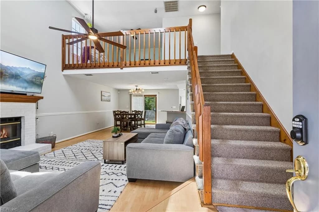 802 Thimbleby DR, NEWPORTNEWS VA 23608 - Photo 4
