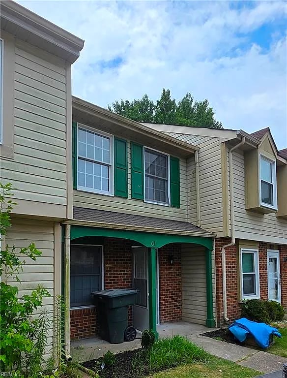 61 Lucinda CT, Hampton — 2 bed Residential, 921 sqft