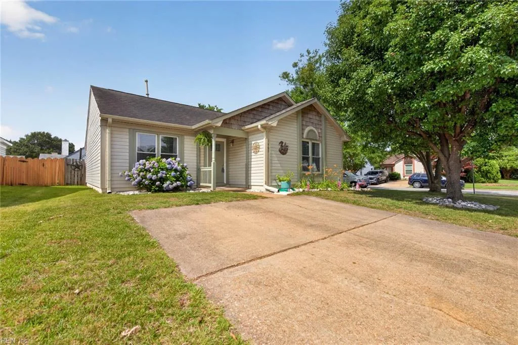1005 Culmer DR, VIRGINIABEACH VA 23454