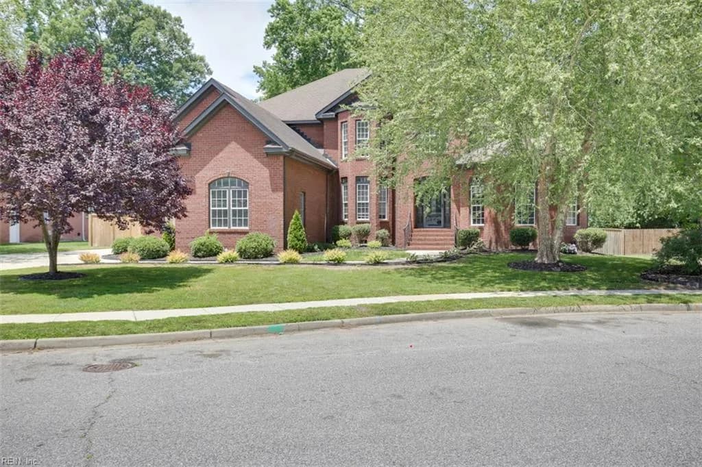 520 Youngstown CT, CHESAPEAKE VA 23322 - Photo 2