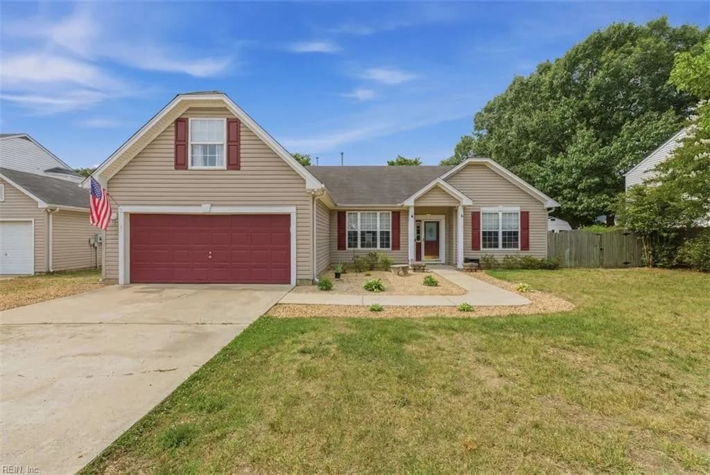 204 Joshua CIR, SMITHFIELD VA 23430 - Main photo