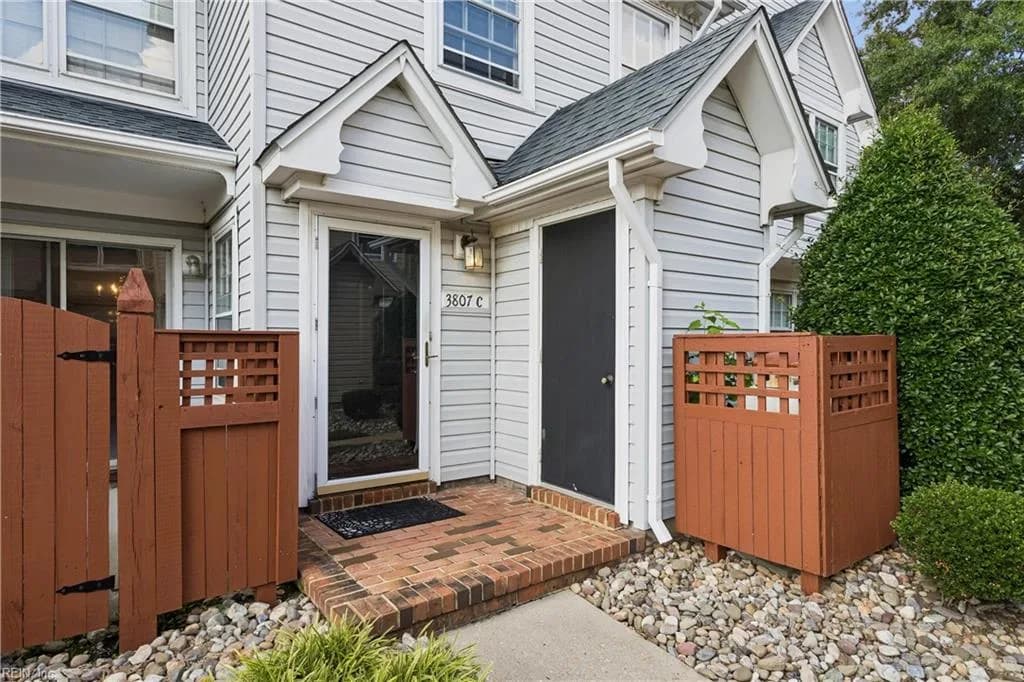 3807 Banister River RCH #C, PORTSMOUTH VA 23703 - Photo 4