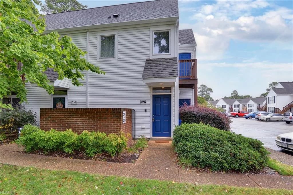 526 Ironwood DR, YORKTOWN VA 23693 - Photo 4