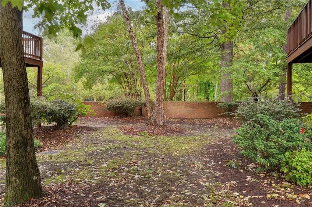 526 Ironwood DR, YORKTOWN VA 23693 - Photo 5