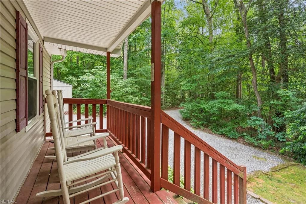 3809 Stream Dr NONE, GLOUCESTER VA 23061 - Photo 4