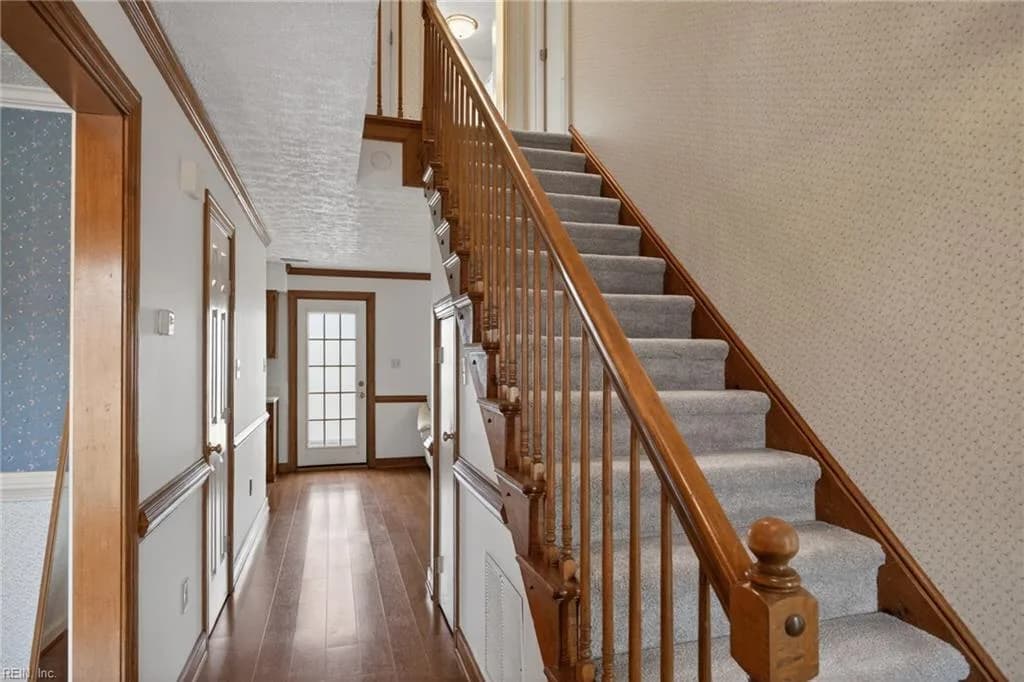 1205 Springwell PL, NEWPORTNEWS VA 23608 - Photo 5