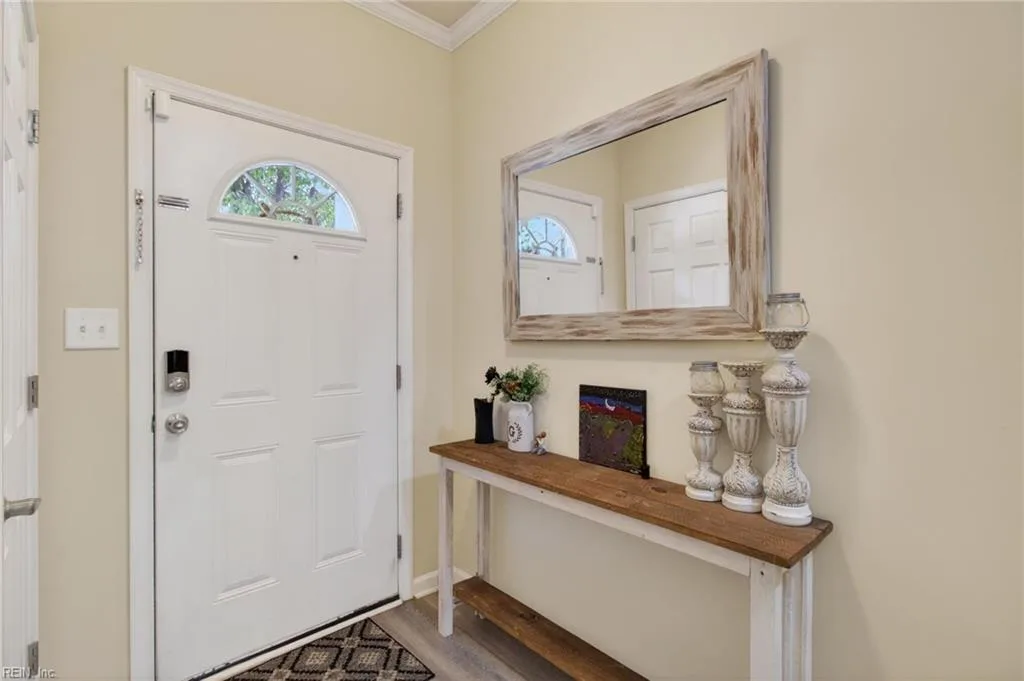 323 Congress ST, NEWPORTNEWS VA 23608 - Photo 5