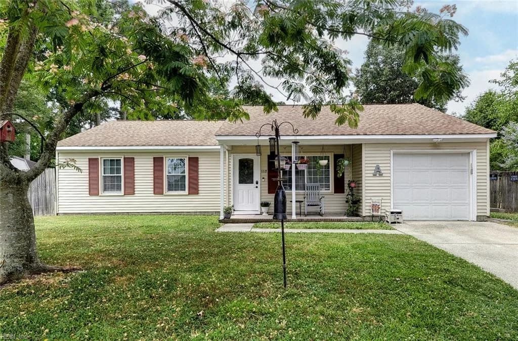 117 Sandy Lake DR, HAMPTON VA 23666 - Main photo