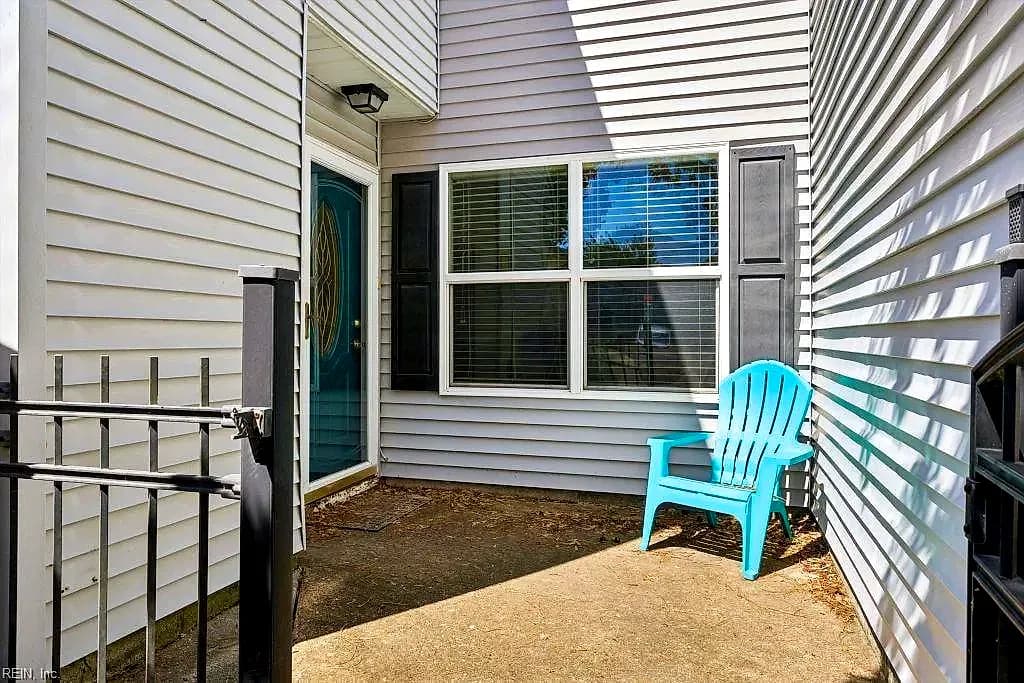1056 Coastaway DR, VIRGINIABEACH VA 23451 - Photo 4