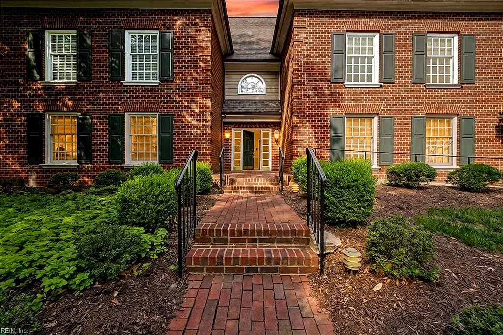 237 Woodmere DR #C, WILLIAMSBURG VA 23185 - Main photo