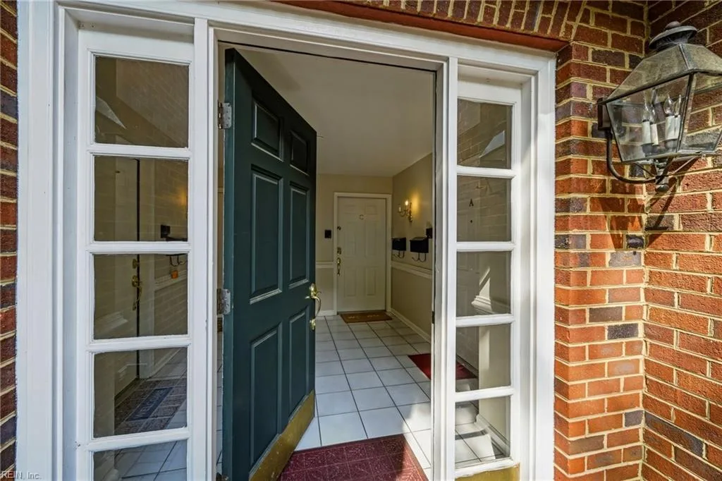 237 Woodmere DR #Unit, WILLIAMSBURG VA 23185 - Photo 4