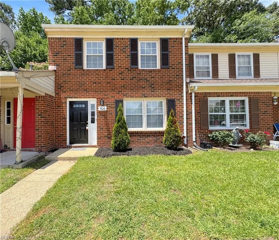 906 Wickford DR, CHESAPEAKE VA 23320 - Photo 3