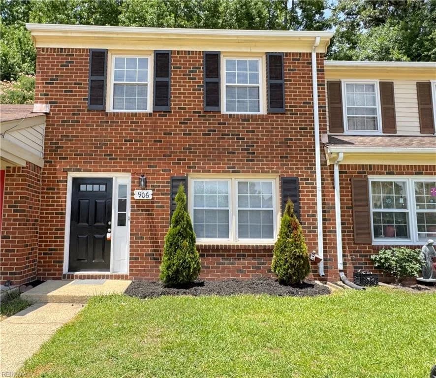 906 Wickford DR, CHESAPEAKE VA 23320 - Photo 4