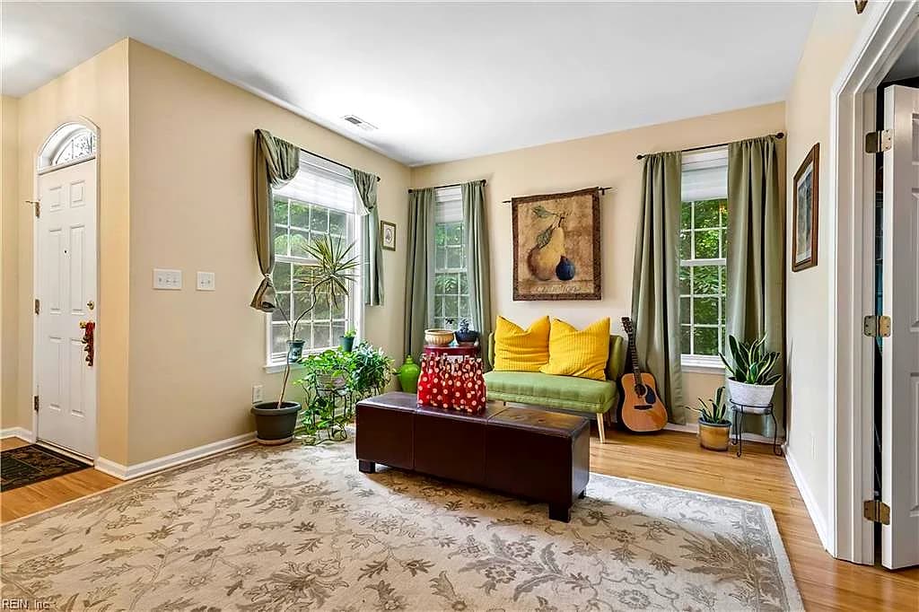 6901 Valley GRN, WILLIAMSBURG VA 23188 - Photo 5