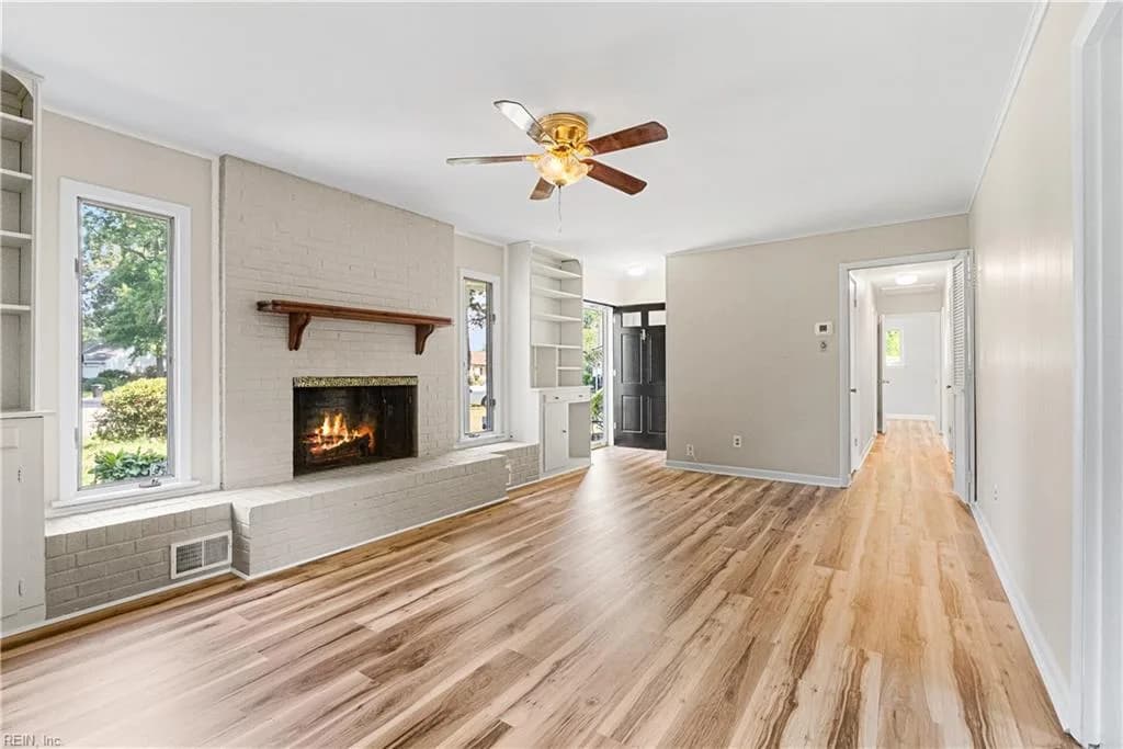 472 Carnegie RD, VIRGINIABEACH VA 23452 - Photo 5