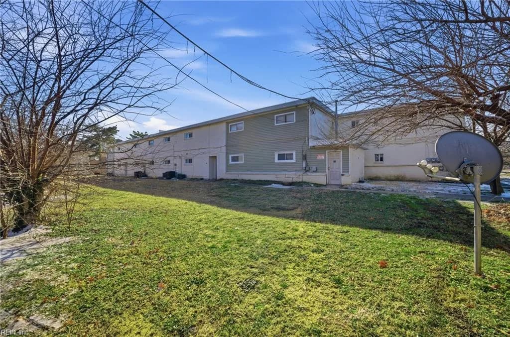 642 Dresden DR #M, NEWPORTNEWS VA 23601 - Photo 3