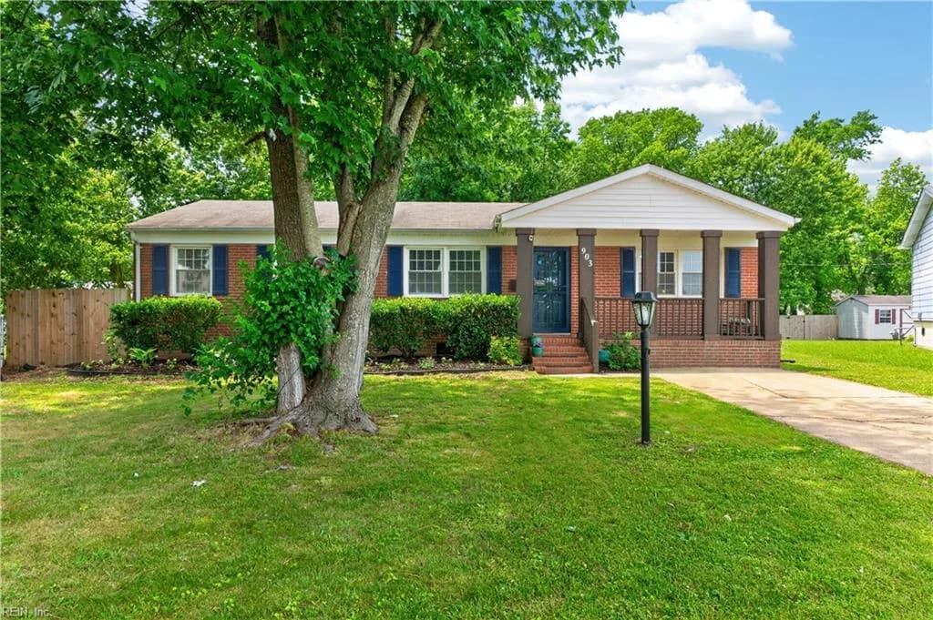 903 Susan CT, HAMPTON VA 23661 - Photo 2