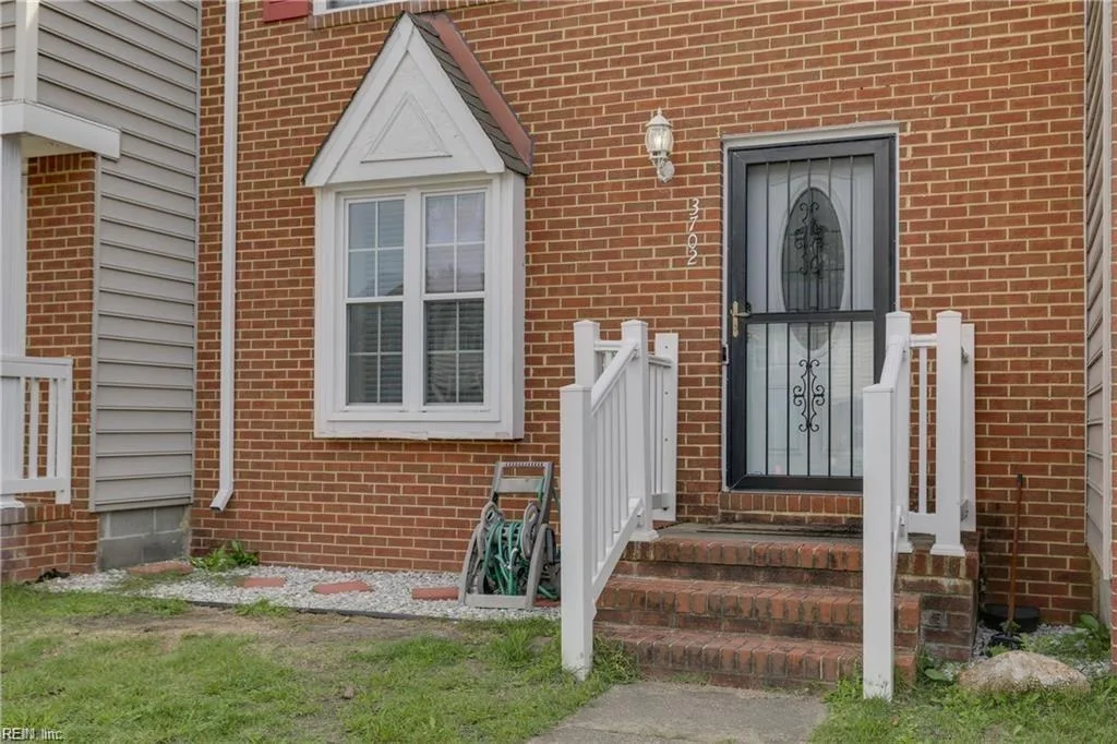 3702 Canadian ARCH, VIRGINIABEACH VA 23453
