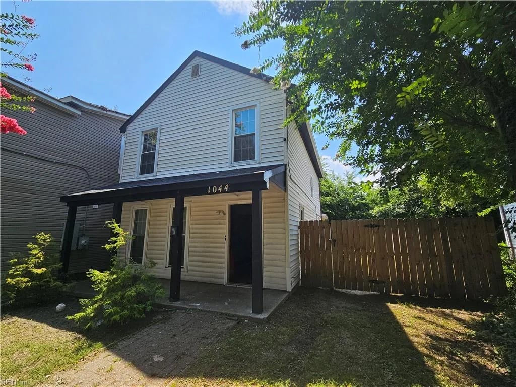 1044 26th ST, NEWPORTNEWS VA 23607