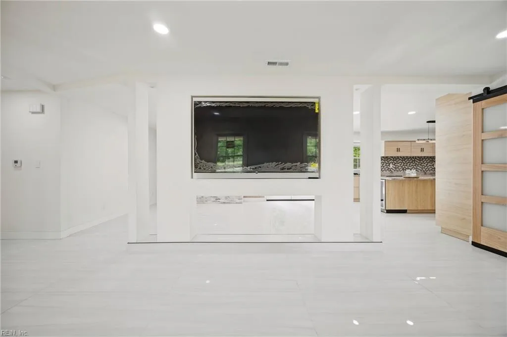 3154 Martin Johnson RD, CHESAPEAKE VA 23323 - Photo 5