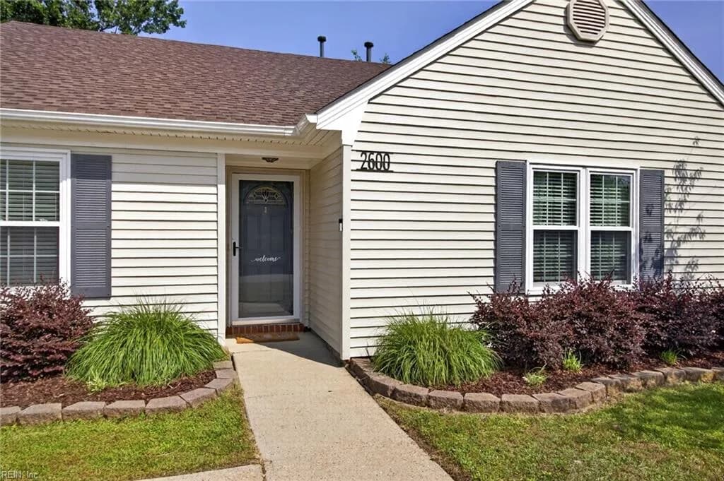 2600 Sunnyfield CT, VIRGINIABEACH VA 23454 - Photo 5