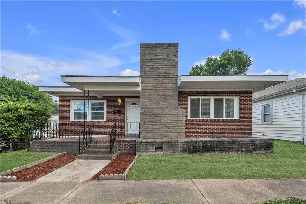 2316 Effingham ST, PORTSMOUTH VA 23704 - Main photo