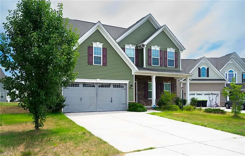 217 Farmington PL, Smithfield — 5 bed Residential, 3,000 sqft
