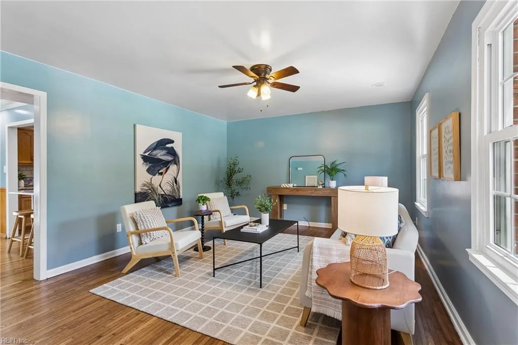 9 Hansom DR, POQUOSON VA 23662 - Photo 3