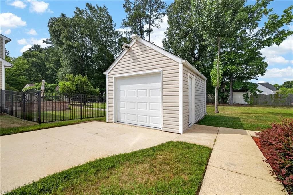 236 Grandville ARCH, SMITHFIELD VA 23430 - Photo 5