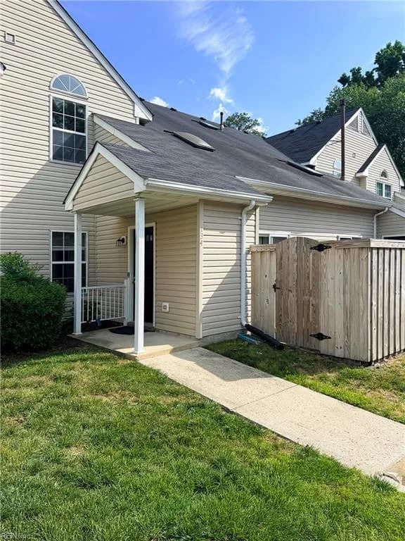 134 Nantucket PL, NEWPORTNEWS VA 23606 - Main photo