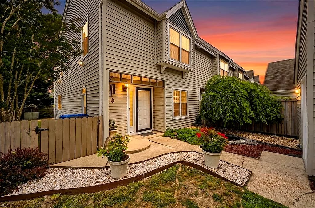 5164 Glenwood WAY, Virginia Beach — 2 bed Residential, 1,360 sqft