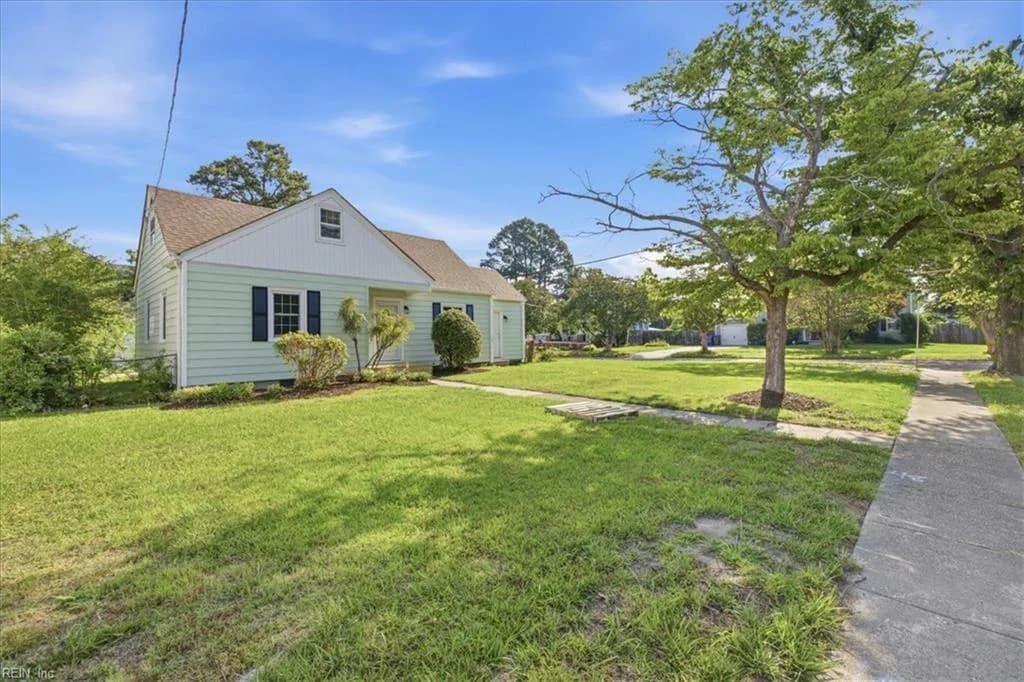 542 Hyde Park RD, NORFOLK VA 23503 - Photo 3
