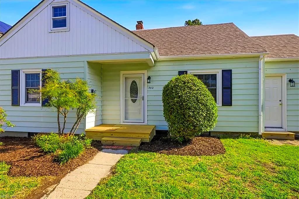 542 Hyde Park RD, NORFOLK VA 23503 - Photo 5