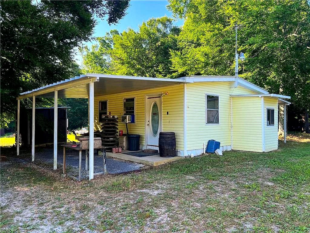 203 WATKINS MILL RD, SURRY VA 23883 - Photo 4