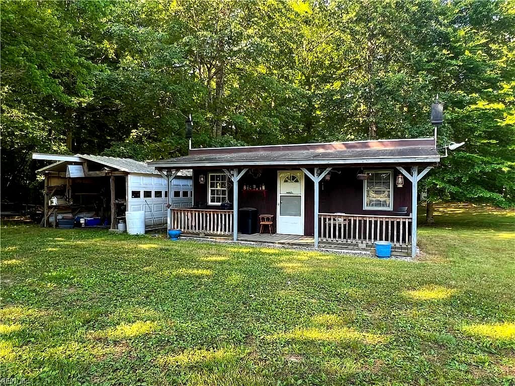 203 WATKINS MILL RD, SURRY VA 23883 - Photo 5