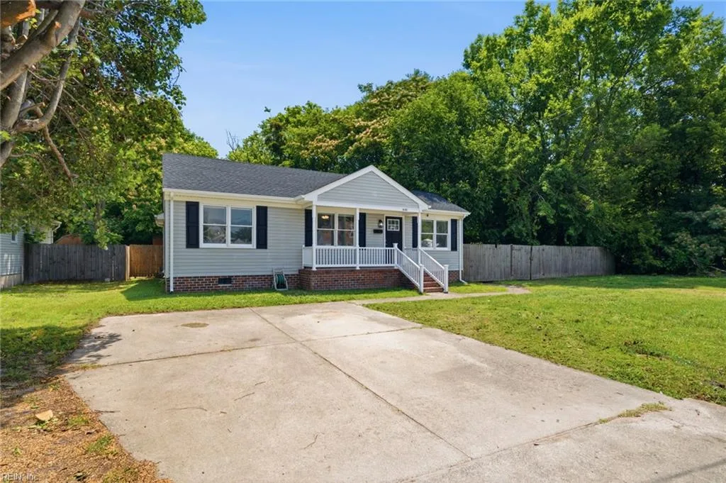 4141 3rd ST, CHESAPEAKE VA 23324