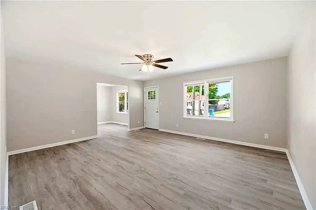 4141 3rd ST, CHESAPEAKE VA 23324 - Photo 4