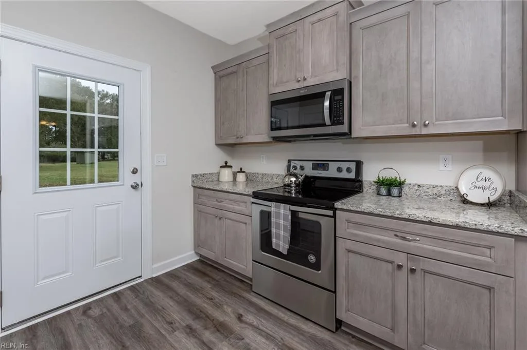 645 Turnpike RD, BELVIDERE NC 27919 - Photo 5