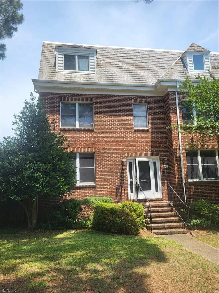 472 Westover MEWS, NORFOLK VA 23507 - Main photo