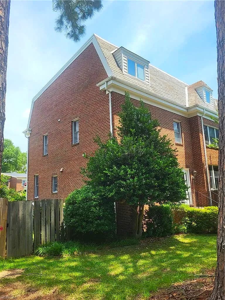 472 Westover MEWS, NORFOLK VA 23507 - Photo 4