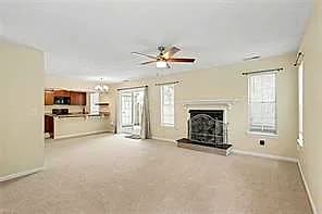 4404 Segovia CT, VIRGINIA BEACH VA 23462 - Main photo