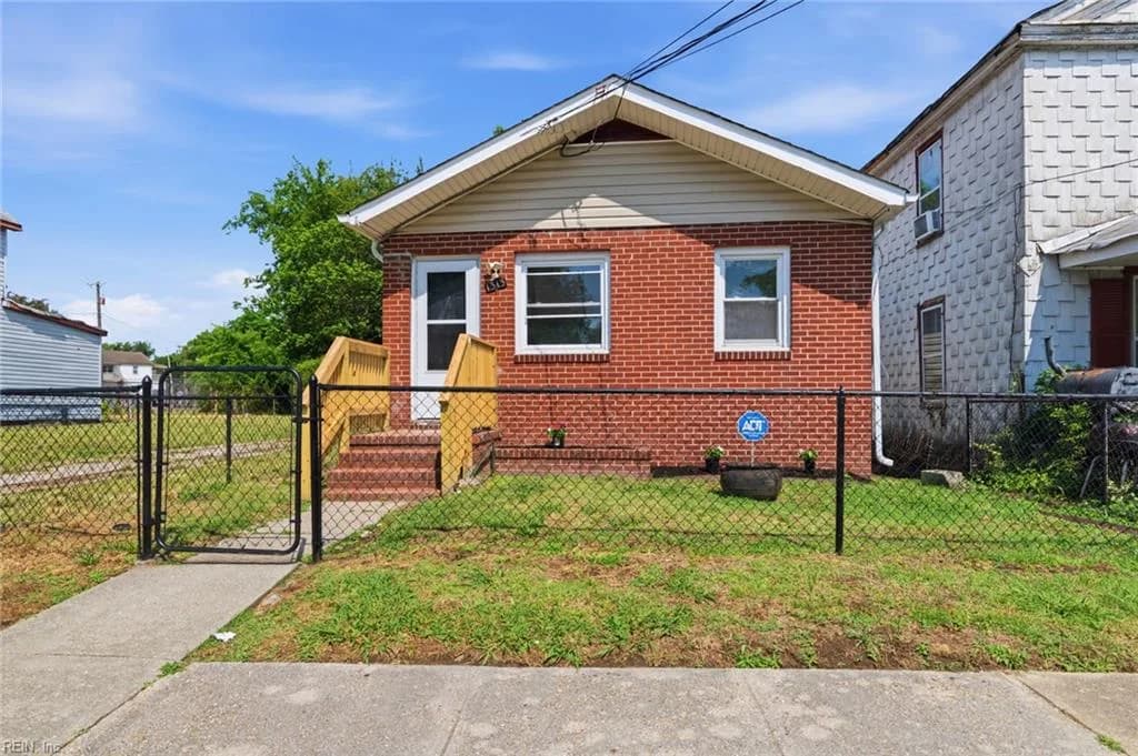 1313 29th St NONE, NEWPORTNEWS VA 23607 - Main photo