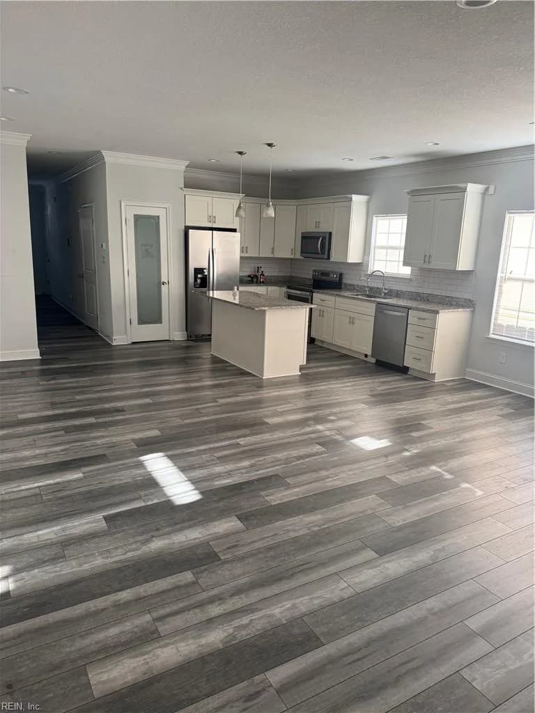 17 Lacrosse ST, HAMPTON VA 23663 - Photo 5