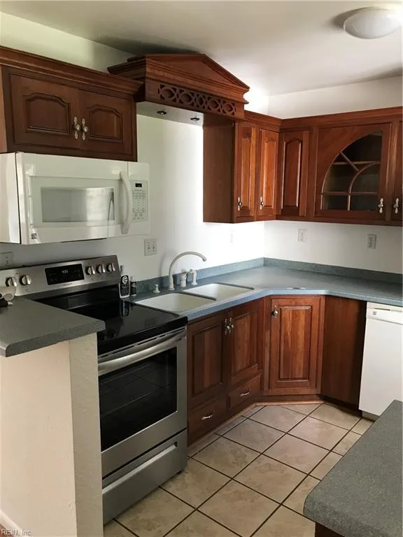 3444 Terrazzo TRL, VIRGINIABEACH VA 23452 - Photo 5
