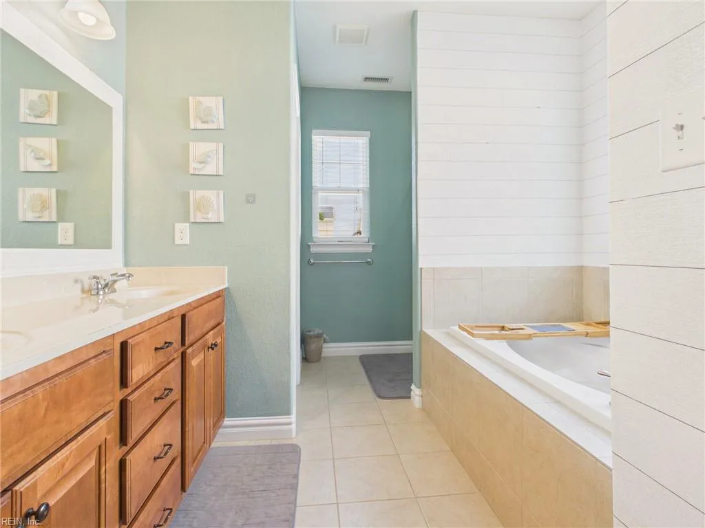2213 Olmstead LN, VIRGINIABEACH VA 23456 - Photo 5