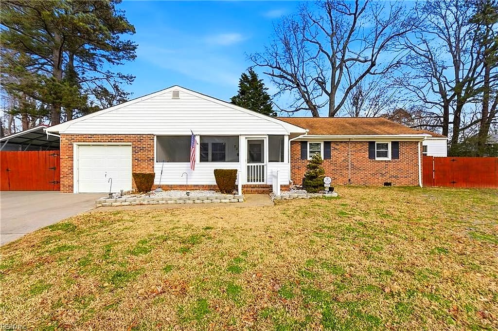 221 Hahn PL, Newport News — 3 bed Residential, 1,591 sqft