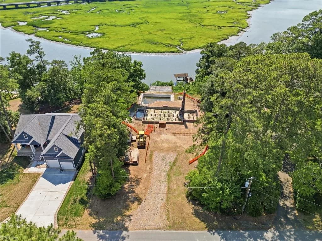 1502 Magruder RD, SMITHFIELD VA 23430 - Photo 3