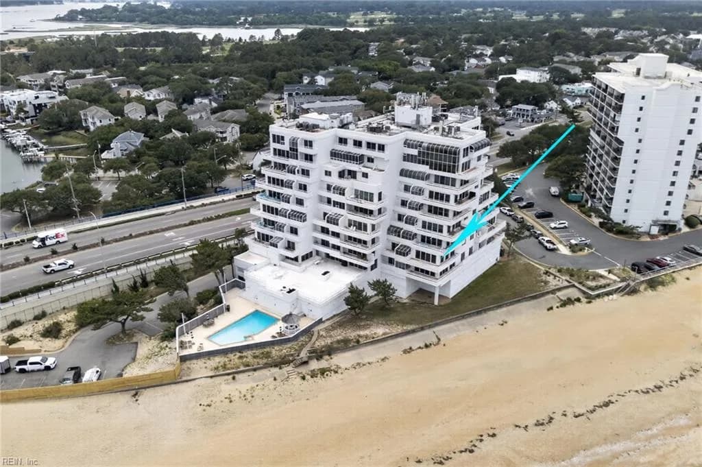 3556 Shore DR #402, VIRGINIABEACH VA 23455 - Main photo