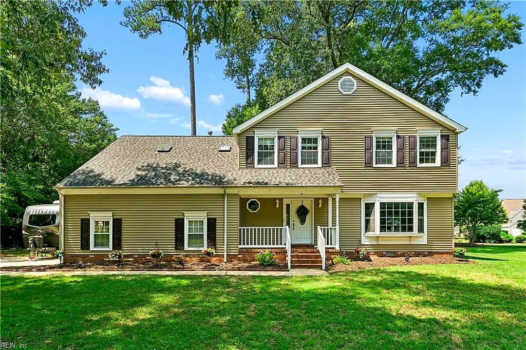 22 Valmoore DR, POQUOSON VA 23662 - Main photo