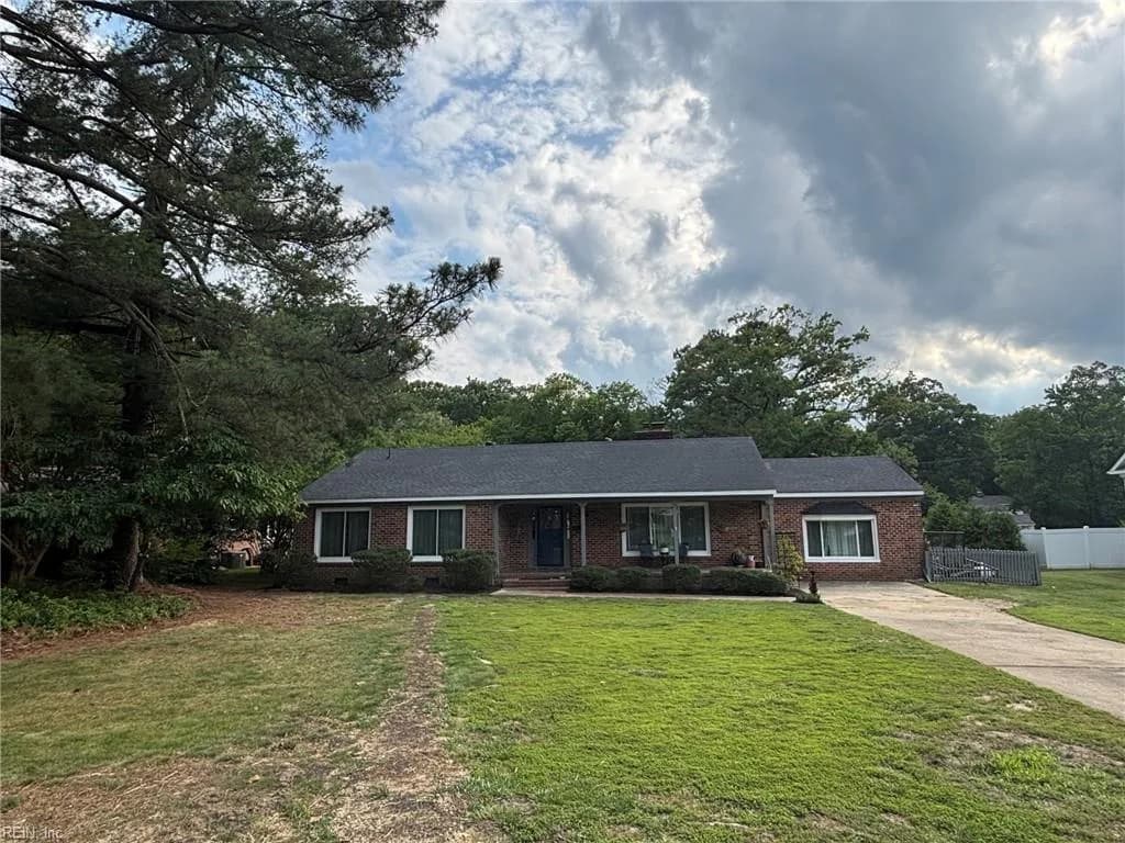 507 Windemere RD, NEWPORTNEWS VA 23602 - Main photo